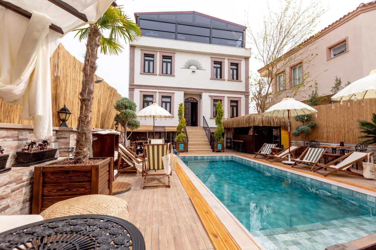 Parna Hotel Cunda Exterior foto